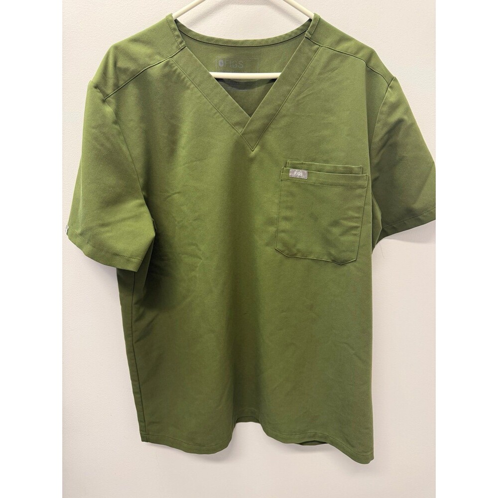 Figs scrub top